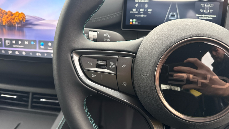 BYD Seal 6 1.5 DM-i Boost 4dr e-CVT Saloon